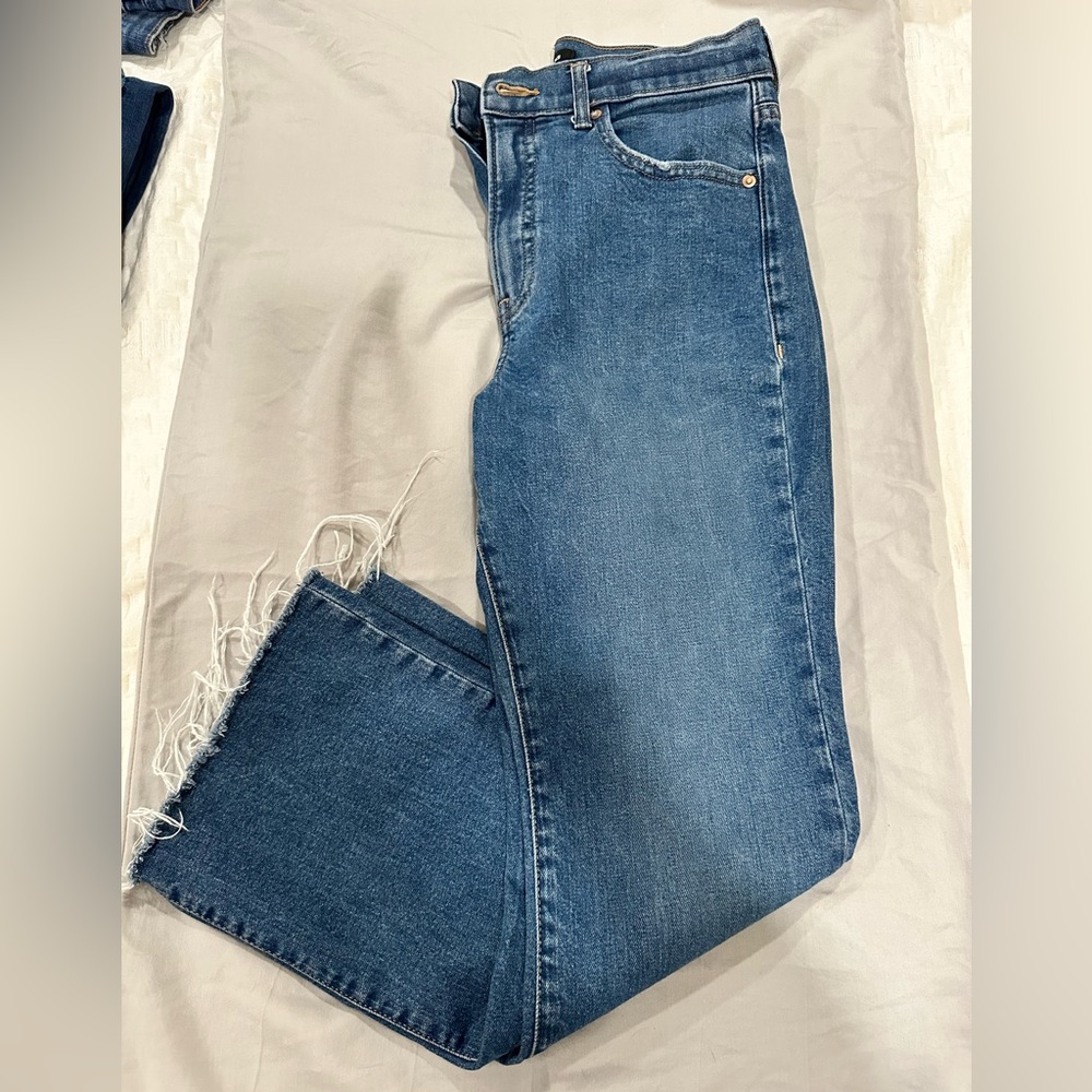 Express Cropped Flare Jeans